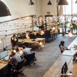 espace de coworking télétravailler dehors productivité motivation rencontre entrepreneur